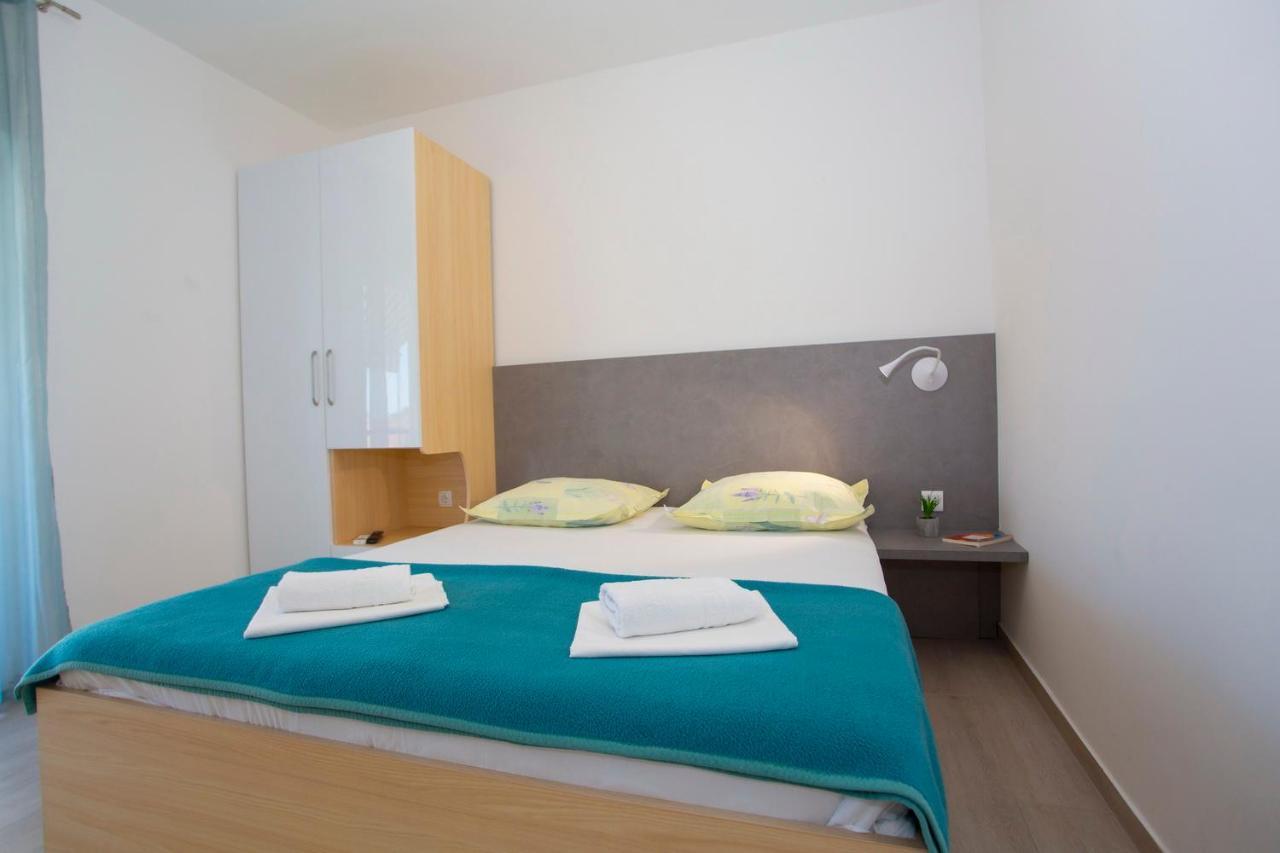 Apartments Loncar Тучепи Экстерьер фото