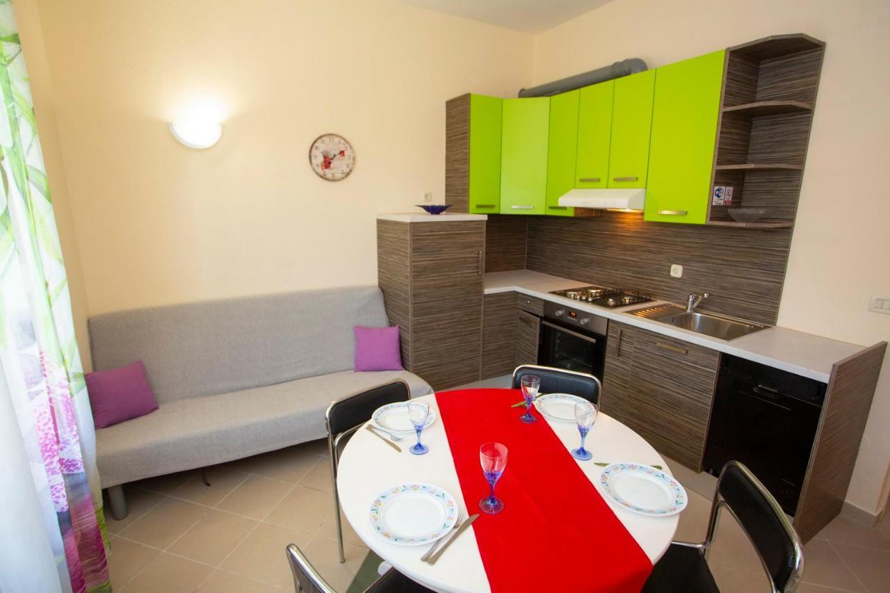 Apartments Loncar Тучепи Экстерьер фото